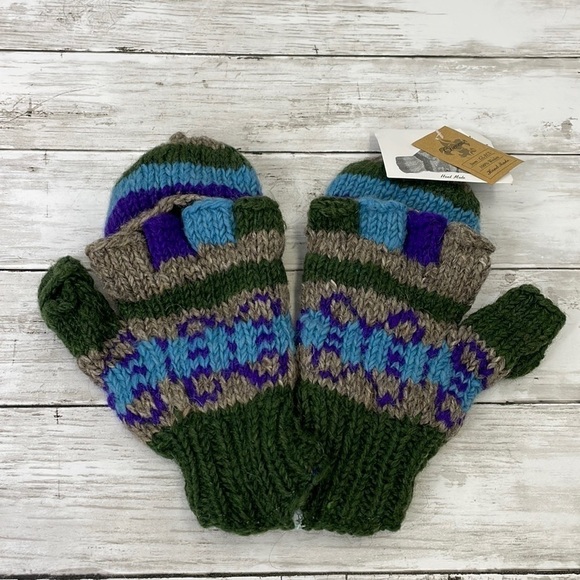 MITTENS/GLOVES HAND MADE WOOLEN  NWT convertible fingers - Picture 1 of 5